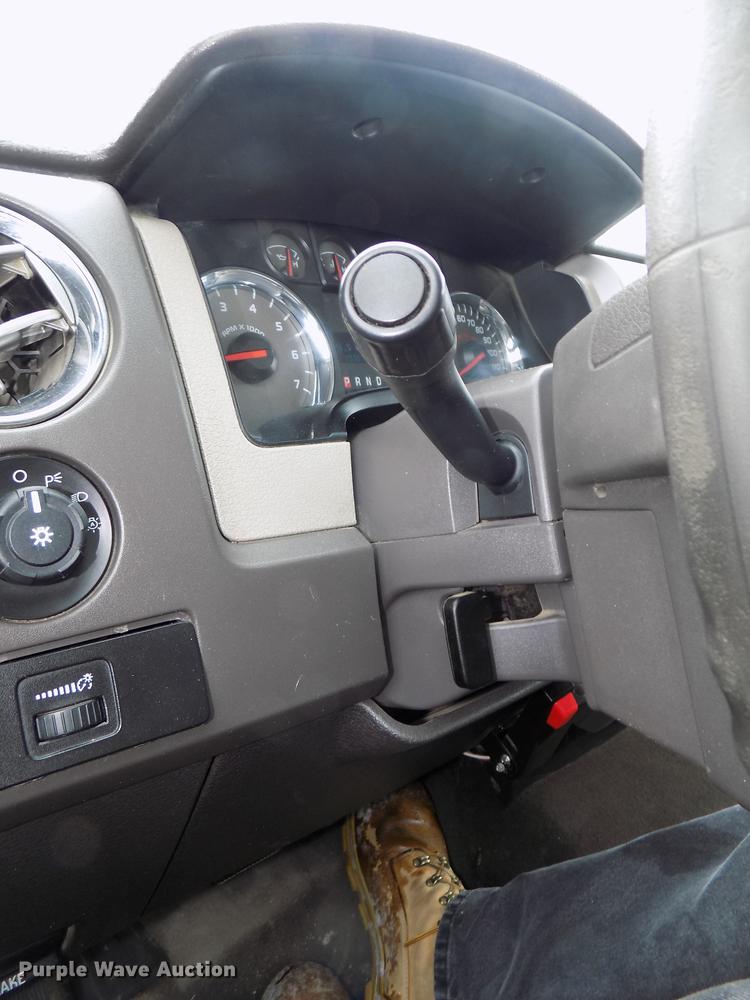 image for item DE7599 2010 Ford F150 XLT SuperCab pickup truck