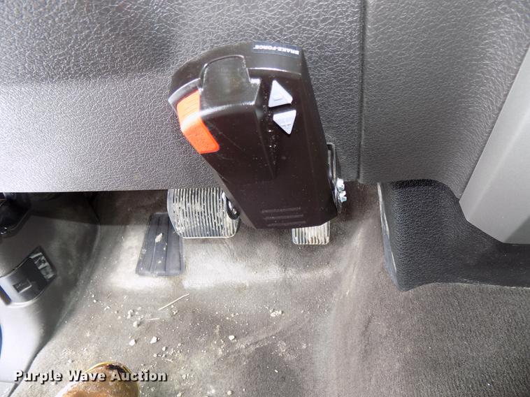 image for item DE7599 2010 Ford F150 XLT SuperCab pickup truck