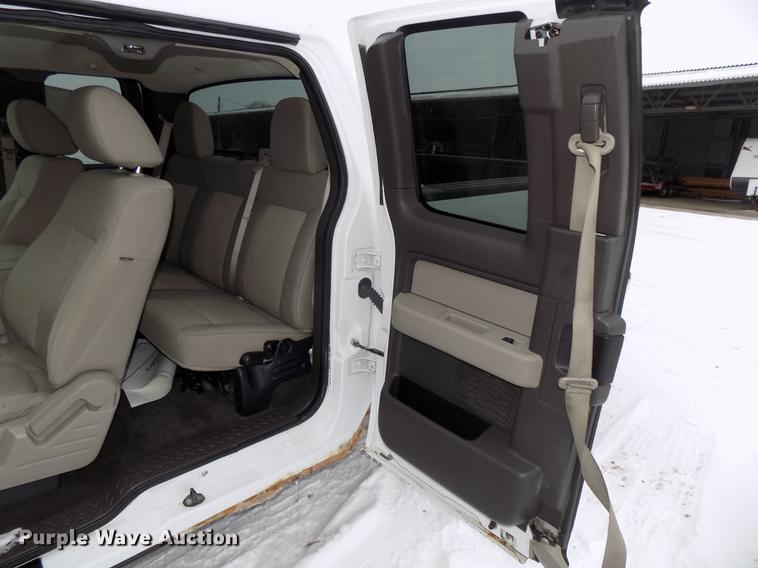 image for item DE7599 2010 Ford F150 XLT SuperCab pickup truck