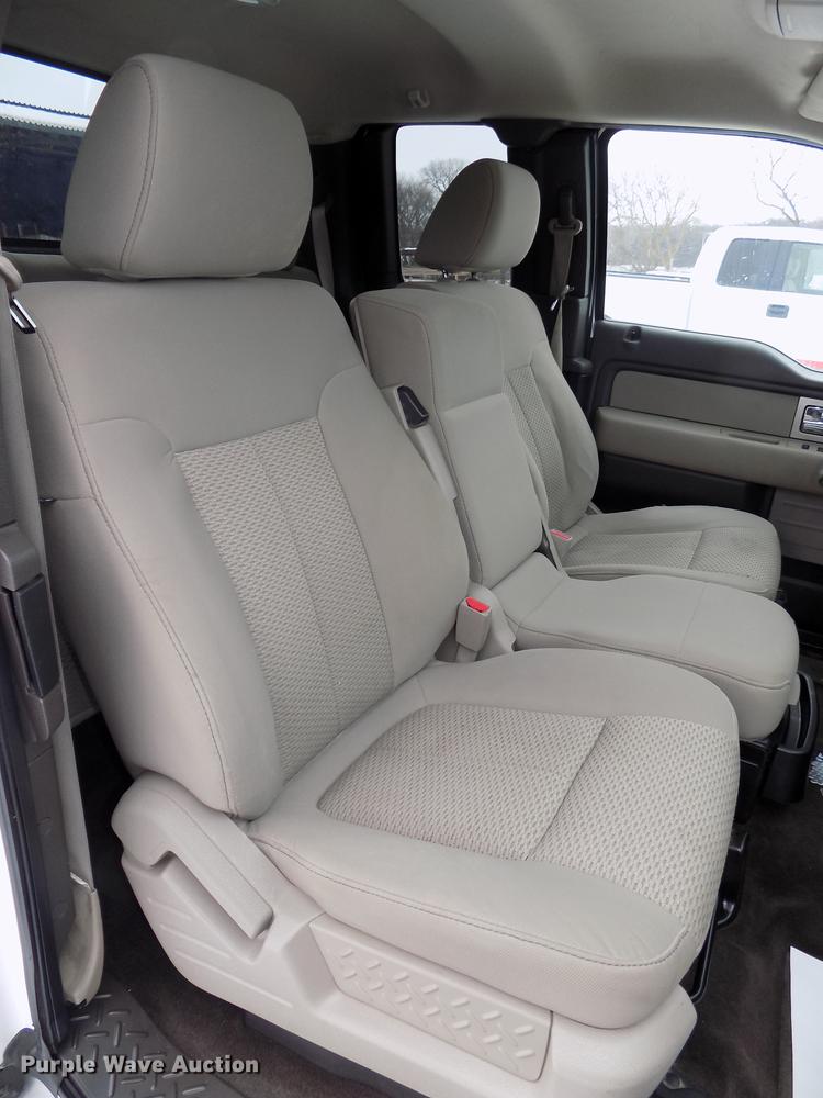 image for item DE7599 2010 Ford F150 XLT SuperCab pickup truck