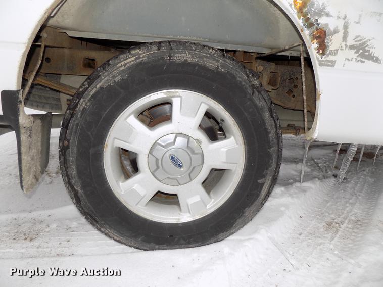 image for item DE7599 2010 Ford F150 XLT SuperCab pickup truck