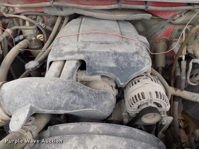 image for item DE7601 2007 Chevrolet Silverado 2500HD Crew Cab pickup truck