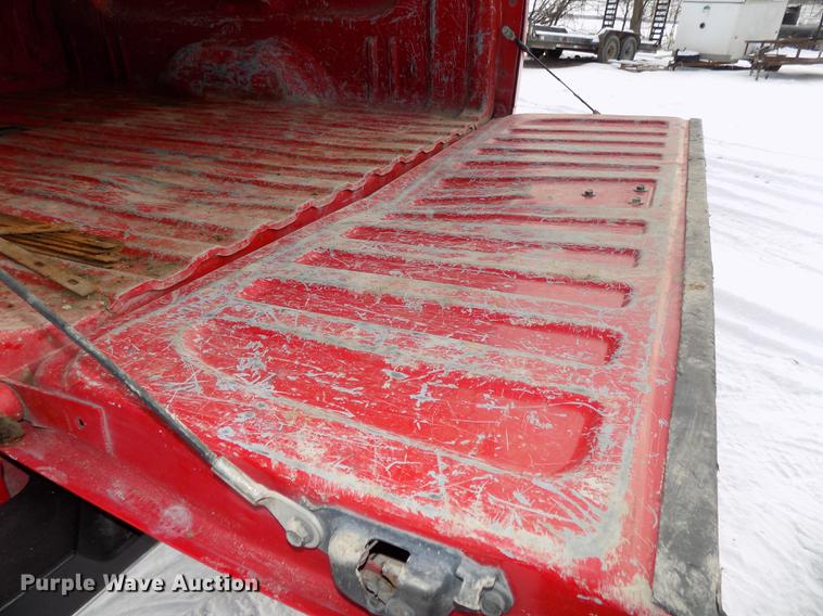 image for item DE7601 2007 Chevrolet Silverado 2500HD Crew Cab pickup truck