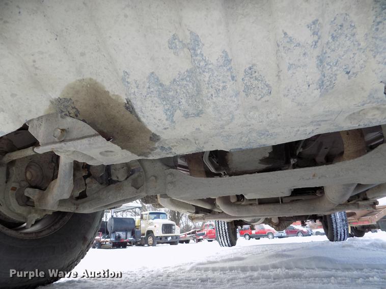 image for item DE7601 2007 Chevrolet Silverado 2500HD Crew Cab pickup truck