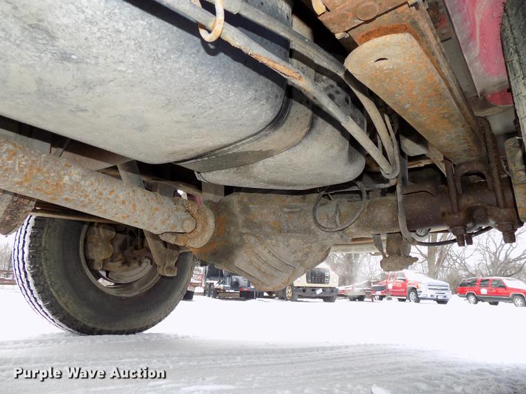 image for item DE7601 2007 Chevrolet Silverado 2500HD Crew Cab pickup truck