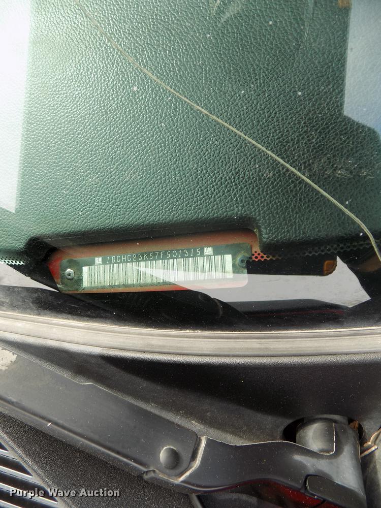 image for item DE7601 2007 Chevrolet Silverado 2500HD Crew Cab pickup truck