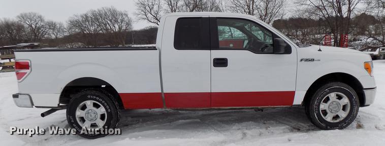 image for item DE7610 2010 Ford F150 XLT SuperCab pickup truck
