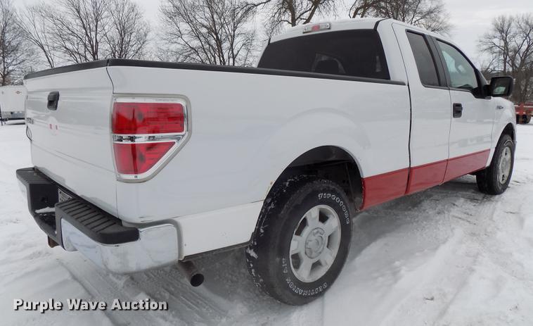 image for item DE7610 2010 Ford F150 XLT SuperCab pickup truck