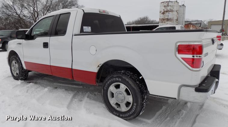 image for item DE7610 2010 Ford F150 XLT SuperCab pickup truck