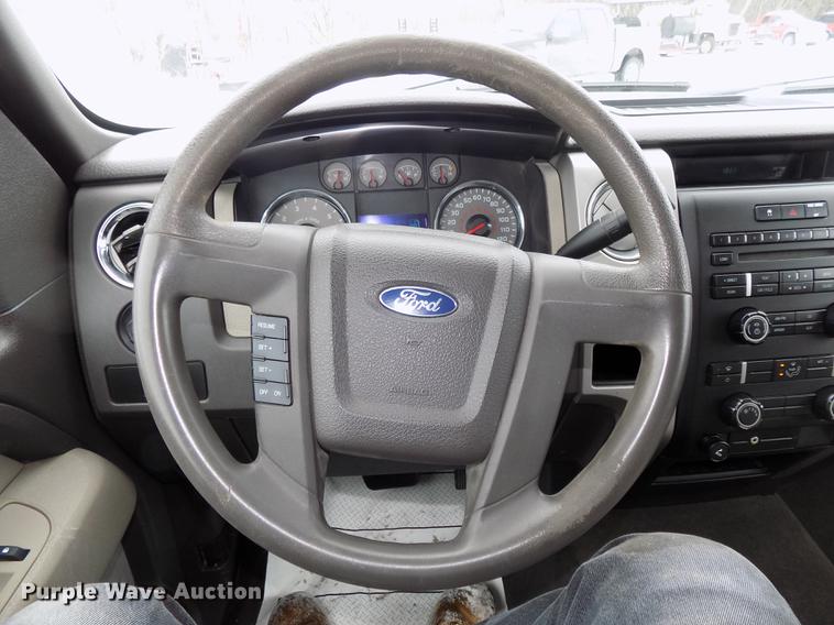 image for item DE7610 2010 Ford F150 XLT SuperCab pickup truck