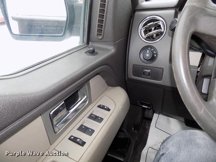 image for item DE7610 2010 Ford F150 XLT SuperCab pickup truck