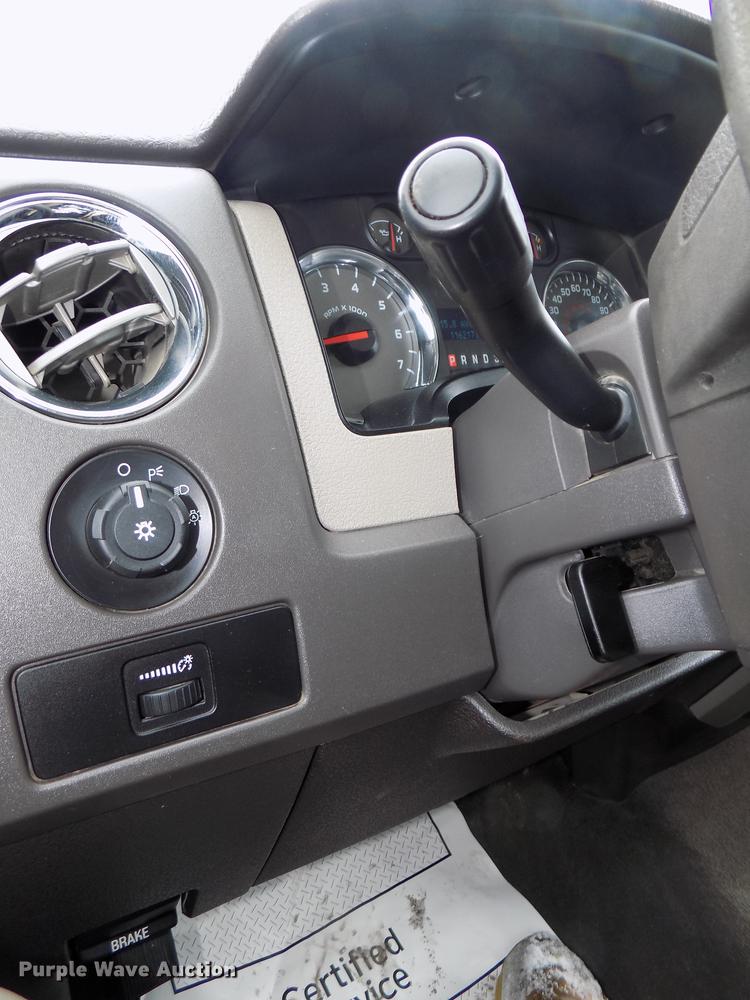 image for item DE7610 2010 Ford F150 XLT SuperCab pickup truck