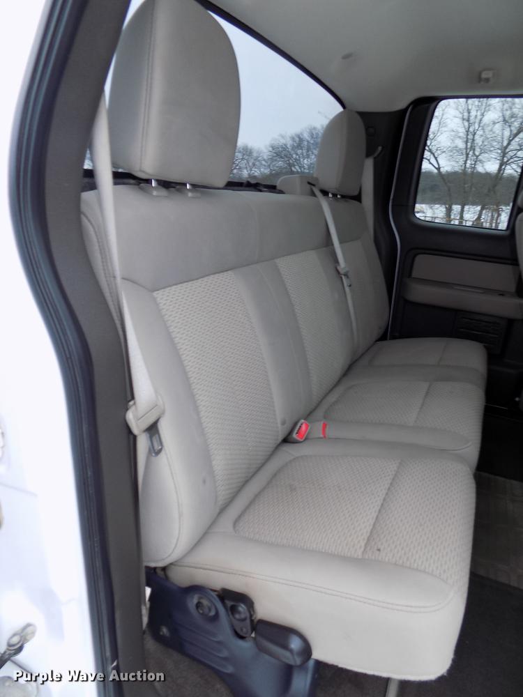 image for item DE7610 2010 Ford F150 XLT SuperCab pickup truck