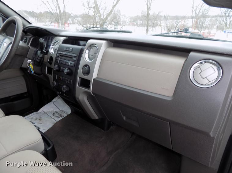 image for item DE7610 2010 Ford F150 XLT SuperCab pickup truck