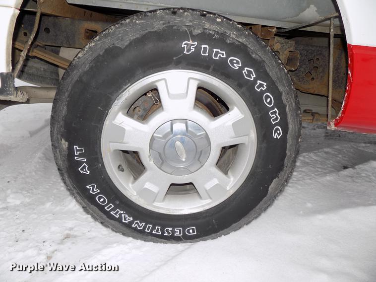 image for item DE7610 2010 Ford F150 XLT SuperCab pickup truck