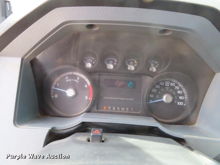 image for item DF1353 2011 Ford F550 Crew Cab flatbed truck