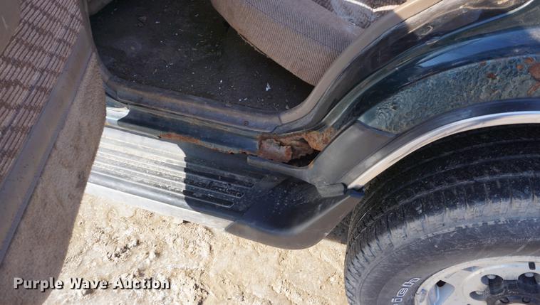 image for item DF7627 1995 Toyota 4Runner SUV