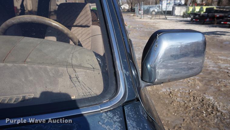 image for item DF7627 1995 Toyota 4Runner SUV