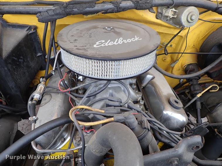 image for item DF8730 1986 Ford F150 XLT Lariat pickup truck