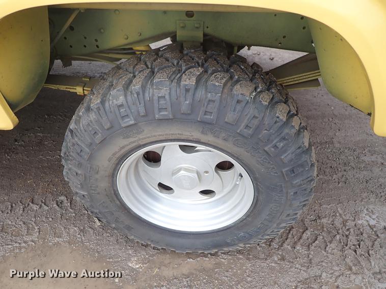 image for item DF8730 1986 Ford F150 XLT Lariat pickup truck