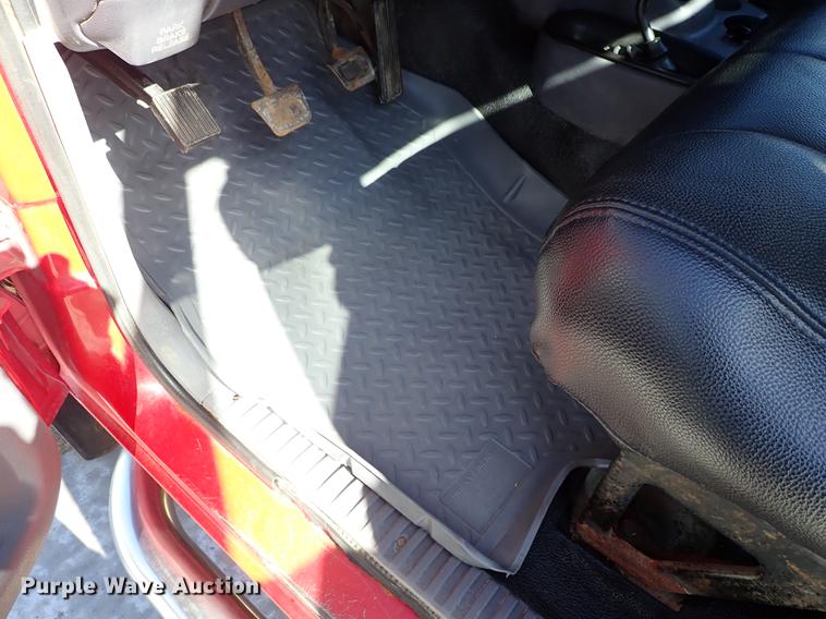 image for item DF8737 2000 Dodge Ram 3500 dump bed pickup truck