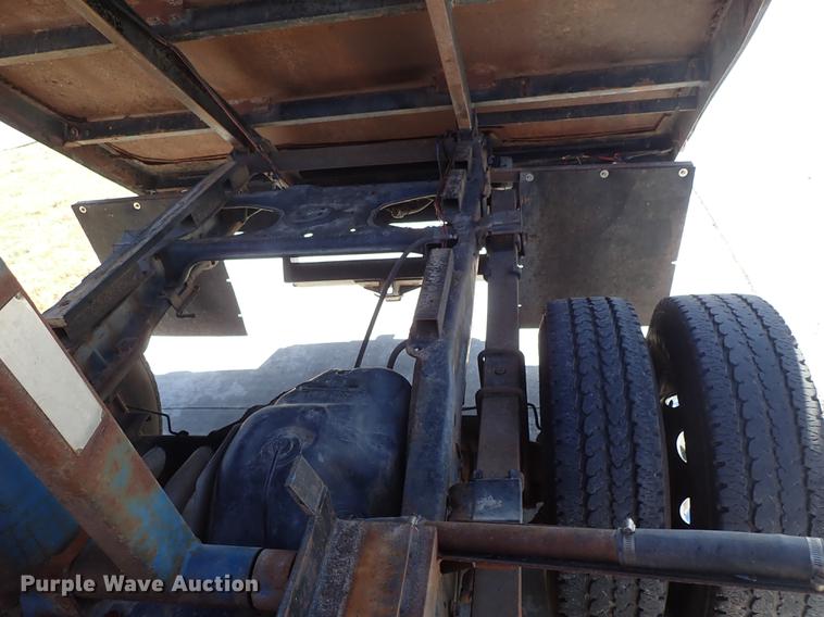 image for item DF8737 2000 Dodge Ram 3500 dump bed pickup truck