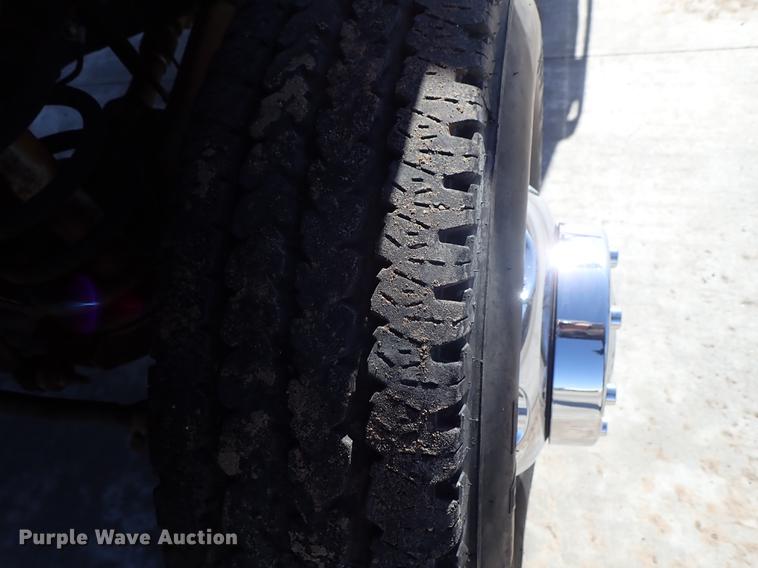 image for item DF8737 2000 Dodge Ram 3500 dump bed pickup truck