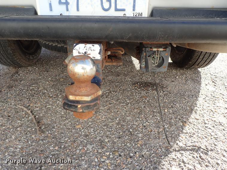 image for item DF8740 2005 Chevrolet Silverado 1500 pickup truck