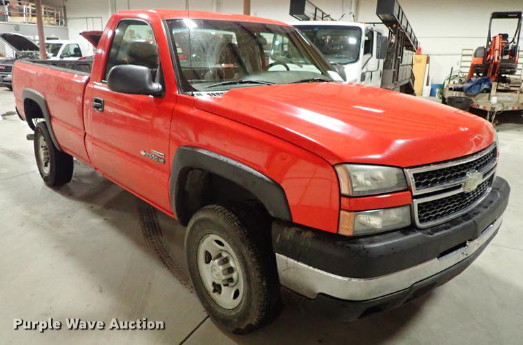 image for item DF8741 2007 Chevrolet Silverado 2500HD pickup truck