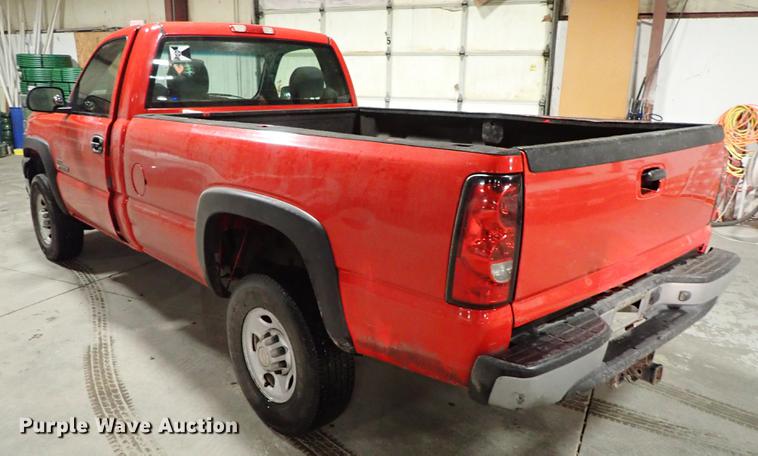 image for item DF8741 2007 Chevrolet Silverado 2500HD pickup truck