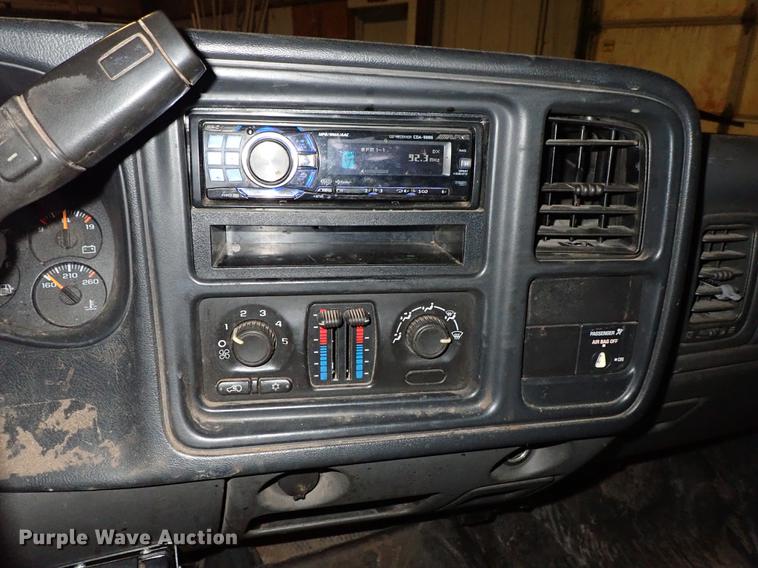 image for item DF8741 2007 Chevrolet Silverado 2500HD pickup truck