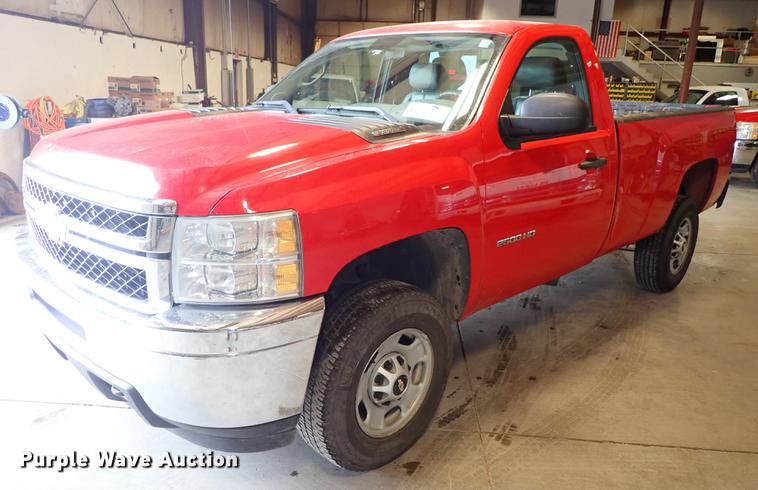 image for item DF8742 2011 Chevrolet Silverado 2500HD pickup truck