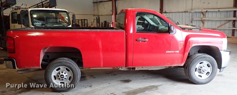 image for item DF8742 2011 Chevrolet Silverado 2500HD pickup truck
