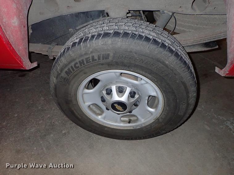 image for item DF8742 2011 Chevrolet Silverado 2500HD pickup truck