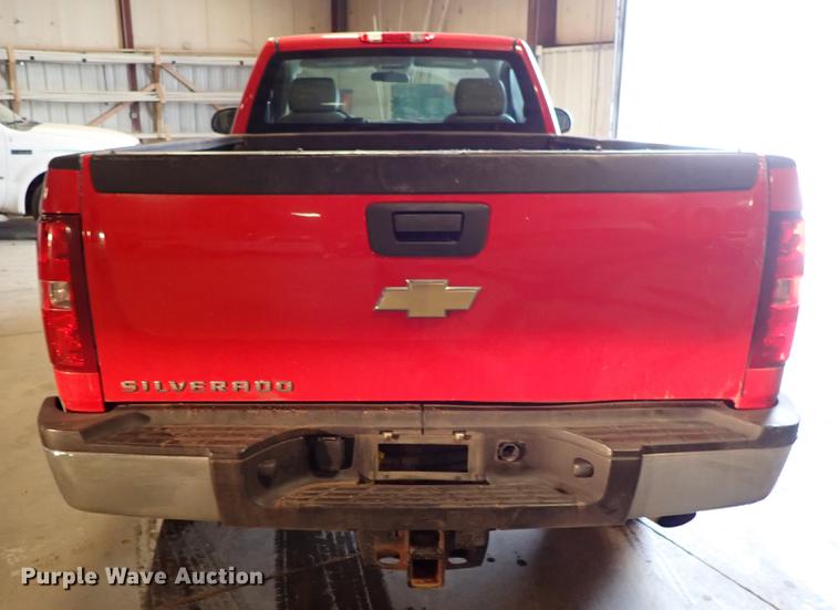 image for item DF8743 2011 Chevrolet Silverado 2500HD pickup truck