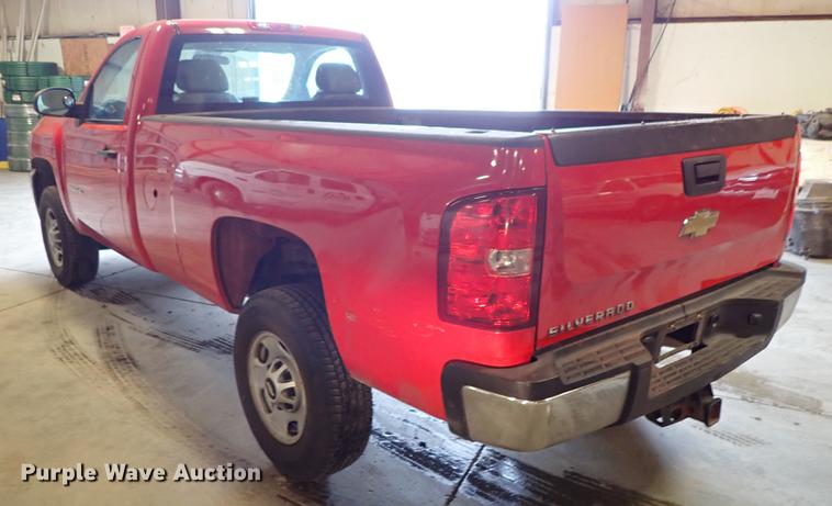 image for item DF8743 2011 Chevrolet Silverado 2500HD pickup truck