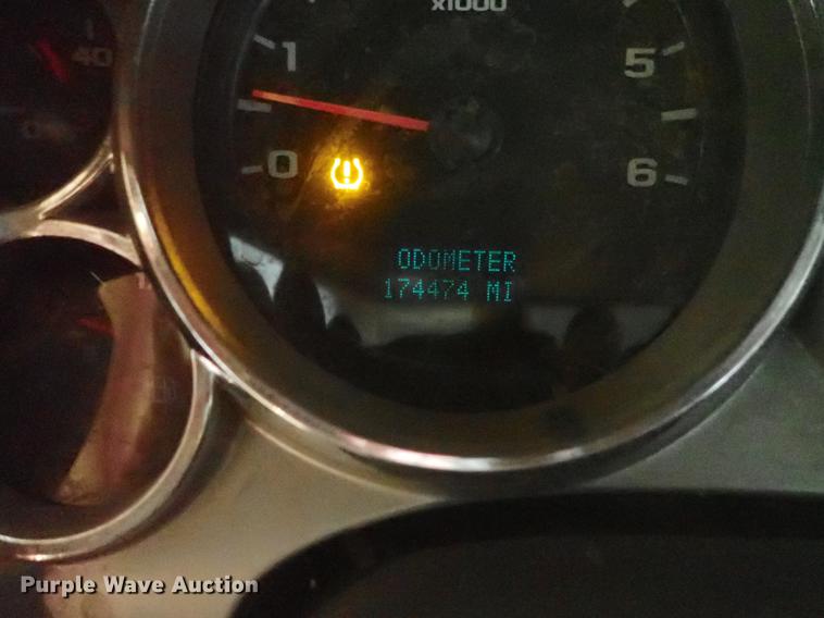 image for item DF8743 2011 Chevrolet Silverado 2500HD pickup truck