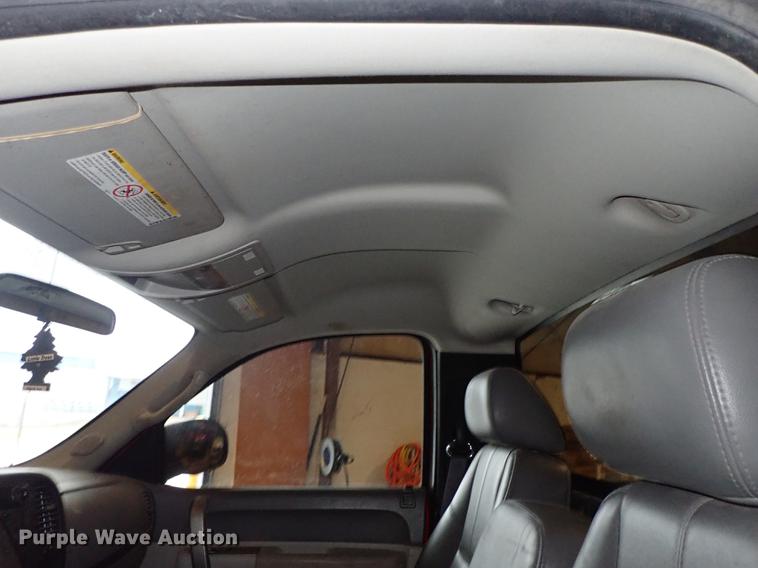 image for item DF8743 2011 Chevrolet Silverado 2500HD pickup truck