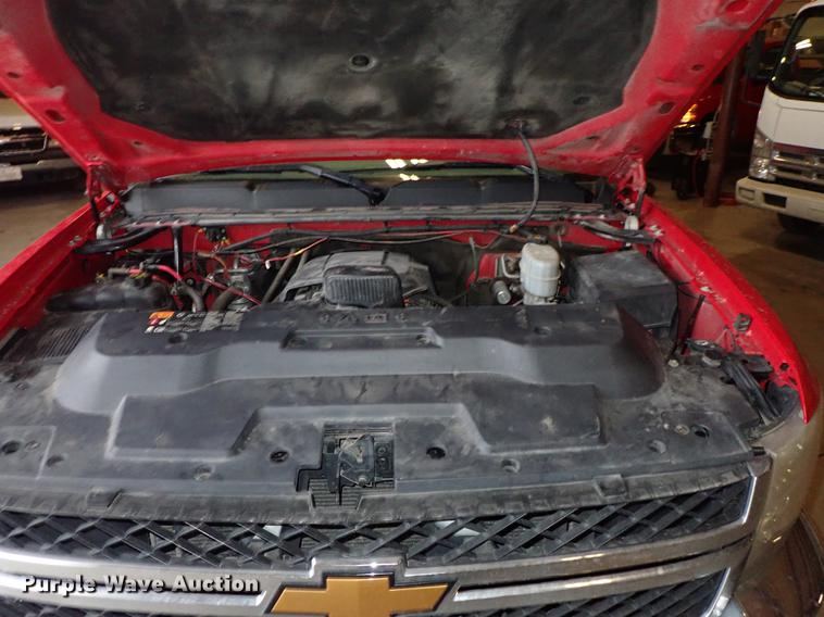 image for item DF8743 2011 Chevrolet Silverado 2500HD pickup truck