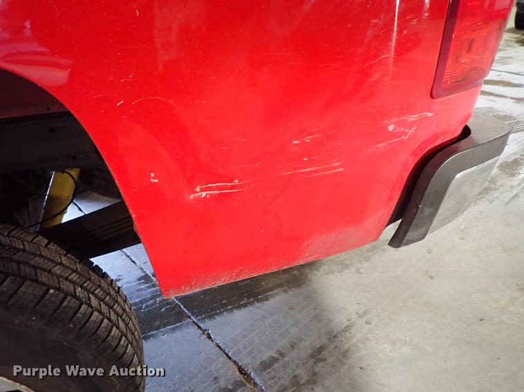 image for item DF8743 2011 Chevrolet Silverado 2500HD pickup truck