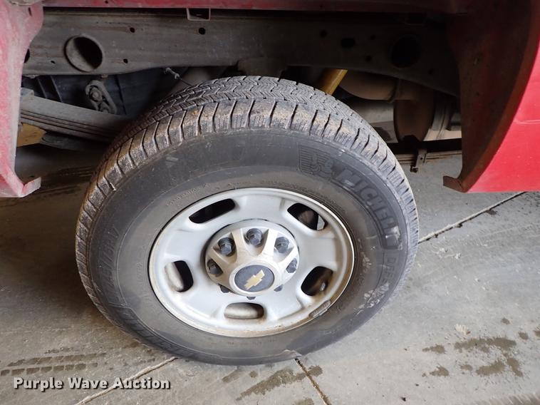 image for item DF8743 2011 Chevrolet Silverado 2500HD pickup truck