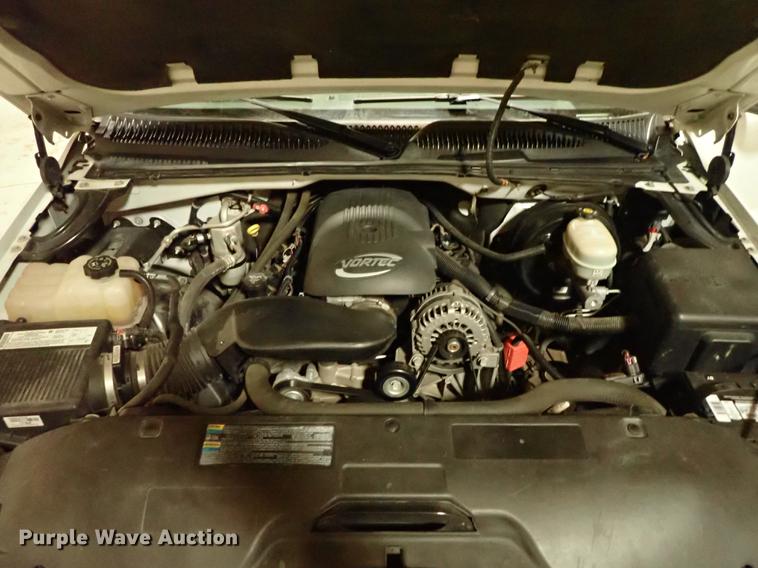 image for item DF8744 2006 GMC Sierra 1500 pickup truck