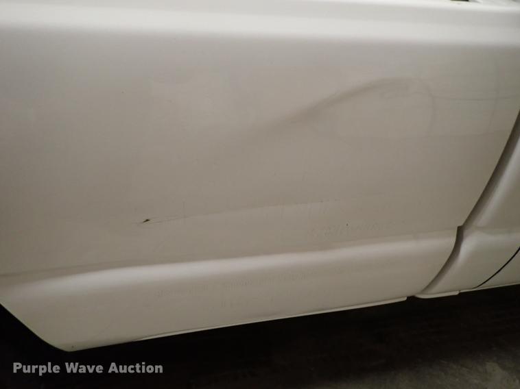 image for item DF8744 2006 GMC Sierra 1500 pickup truck