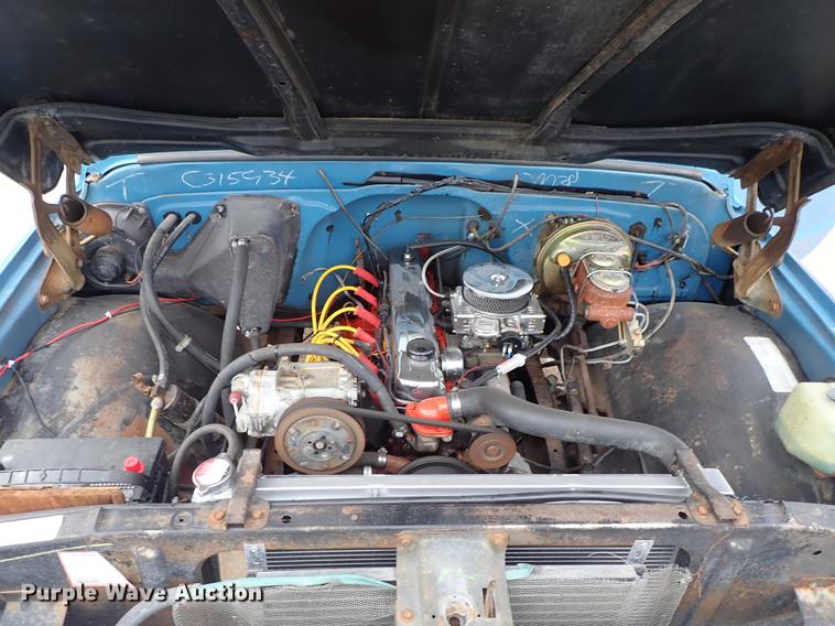 image for item DF8745 1972 GMC Sierra 1500 pickup truck