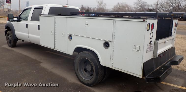 image for item DF8746 2011 Ford F550 Crew Cab utility truck