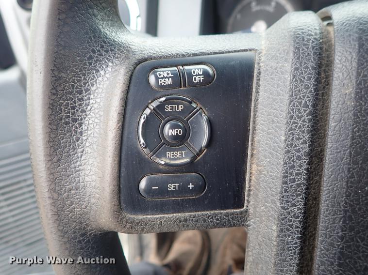 image for item DF8746 2011 Ford F550 Crew Cab utility truck