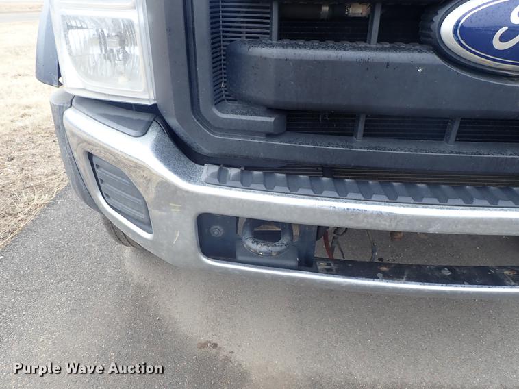 image for item DF8746 2011 Ford F550 Crew Cab utility truck