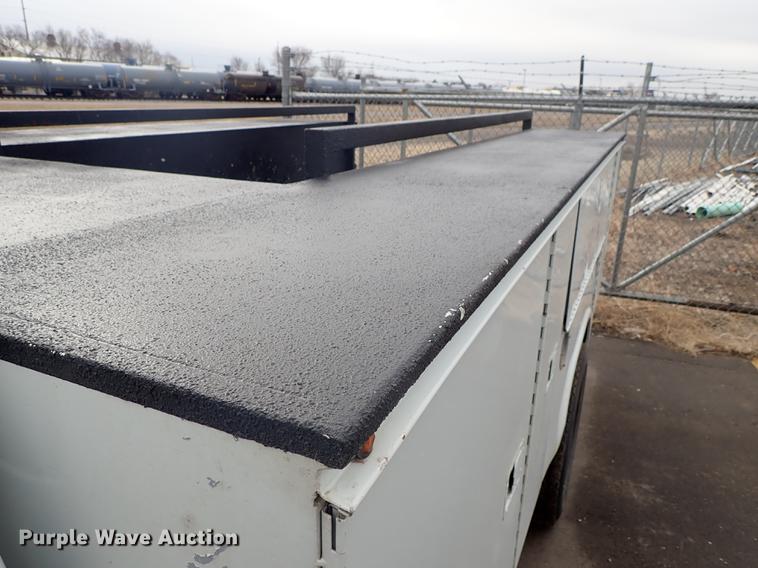 image for item DF8746 2011 Ford F550 Crew Cab utility truck