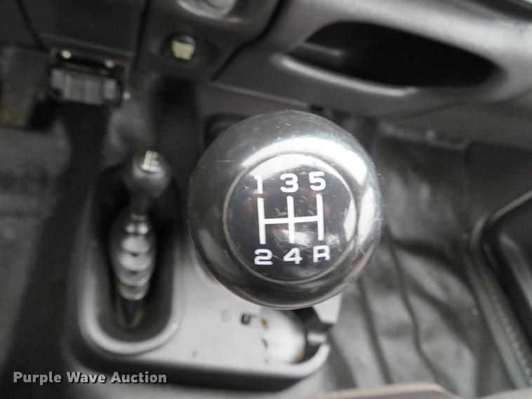 image for item DG3843 2002 Dodge Ram 3500 flatbed pickup truck