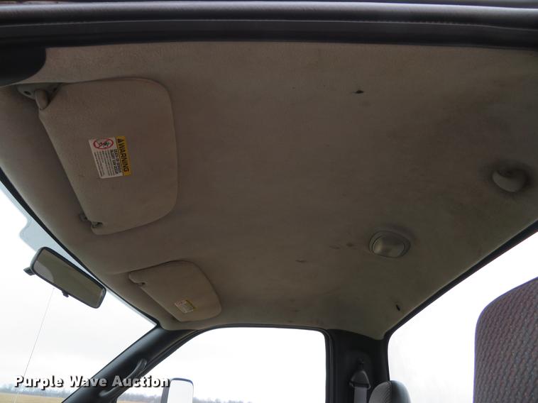 image for item DG3843 2002 Dodge Ram 3500 flatbed pickup truck